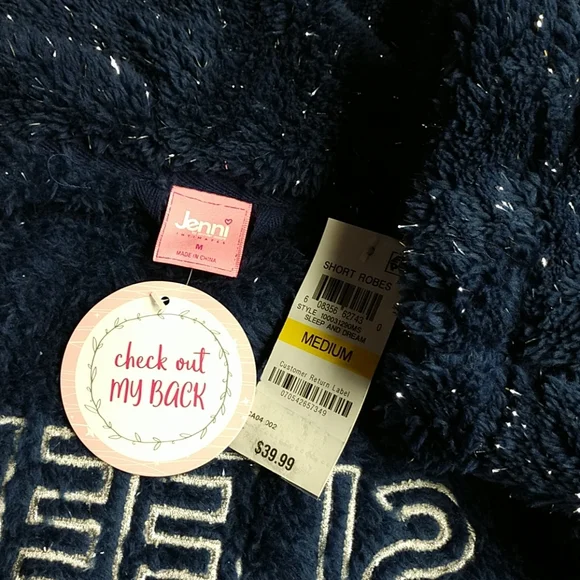 Jenni Robe (M) - Picture 6 of 7